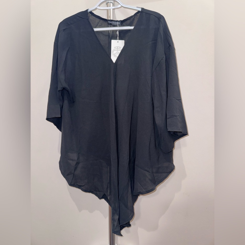 Floral Blooming Lightweight Black V-Neck Women's Top